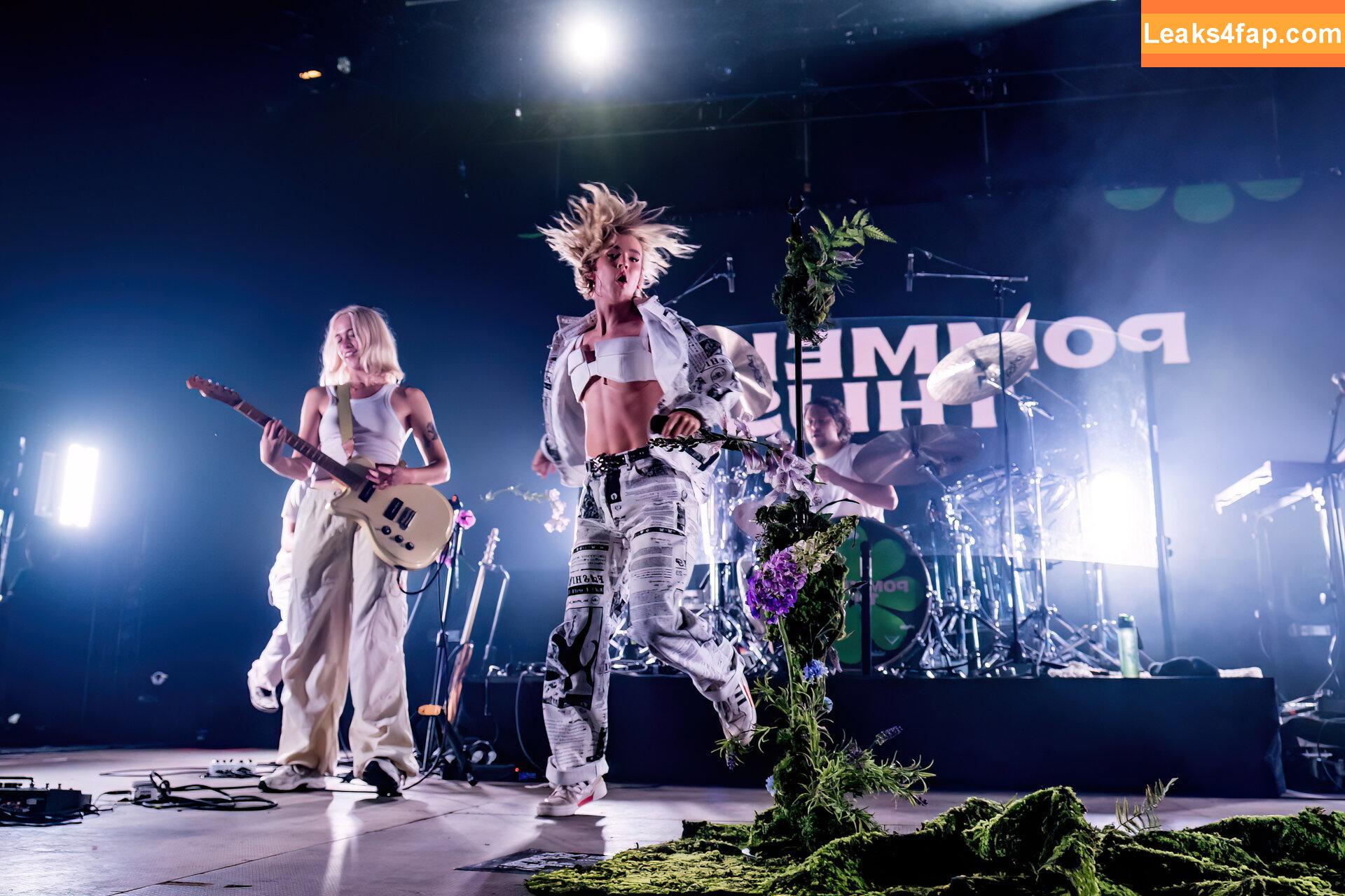 Pommelien Thijs / pommelienthijs / pommelinetilliere слитое фото фото #0071