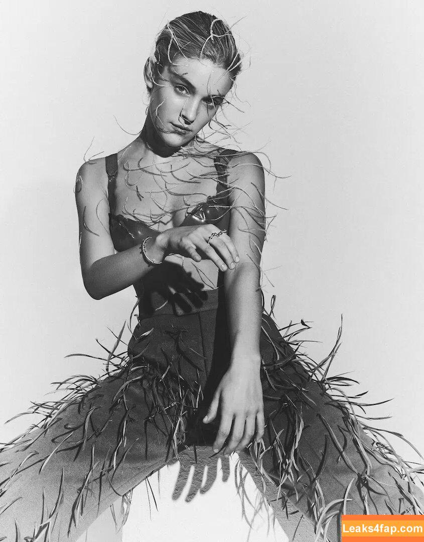 Pommelien Thijs / pommelienthijs / pommelinetilliere слитое фото фото #0083