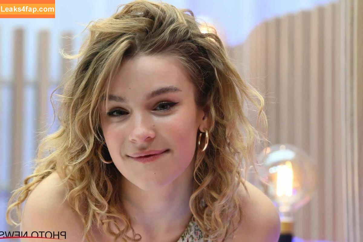 Pommelien Thijs / pommelienthijs / pommelinetilliere слитое фото фото #0121