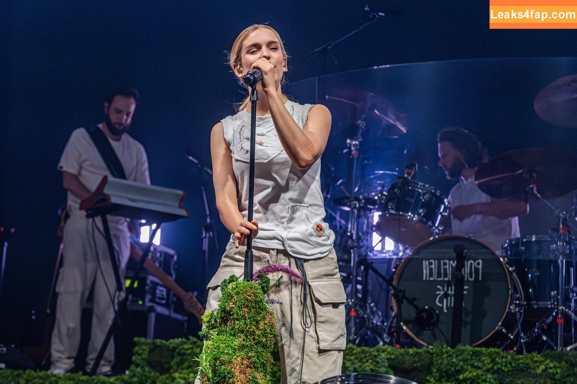 Pommelien Thijs / pommelienthijs / pommelinetilliere слитое фото фото #0145