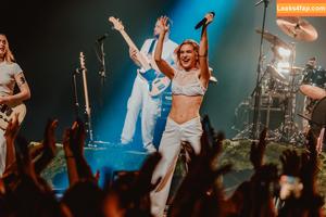 Pommelien Thijs фото #0006