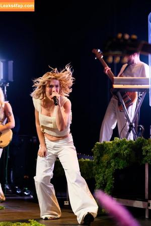 Pommelien Thijs фото #0032