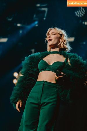 Pommelien Thijs фото #0065