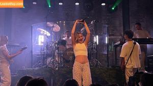 Pommelien Thijs фото #0101