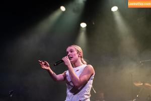 Pommelien Thijs фото #0139