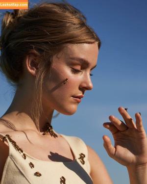 Pommelien Thijs photo #0199