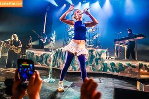 Pommelien Thijs photo #0533