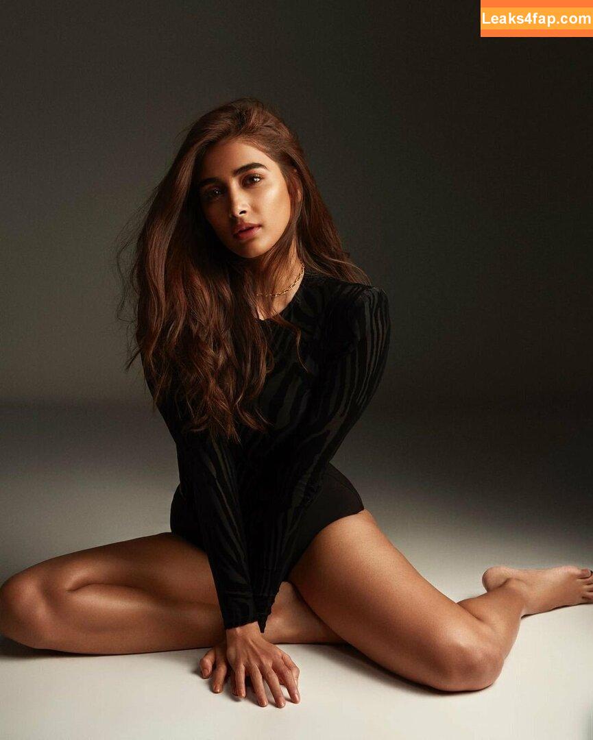 Pooja Hegde / hegdepooja leaked photo photo #0026