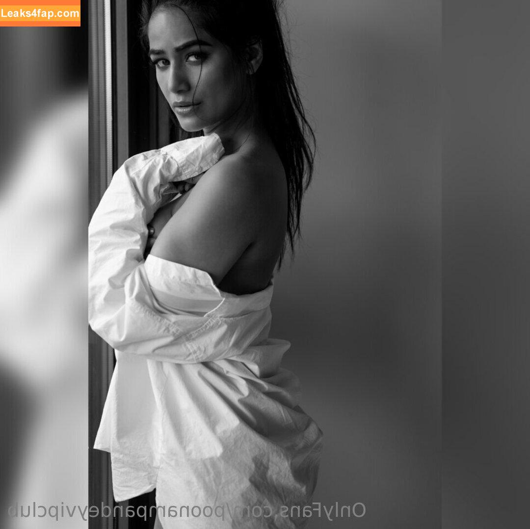 Poonam Pandey / Indian Goddess / iPoonampandey / poonampandeytv слитое фото фото #0007