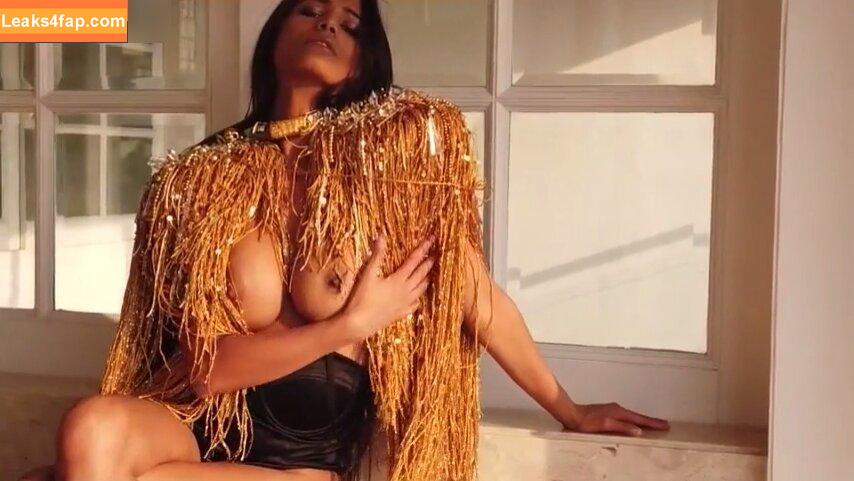 Poonam Pandey / Indian Goddess / iPoonampandey leaked photo photo #0369