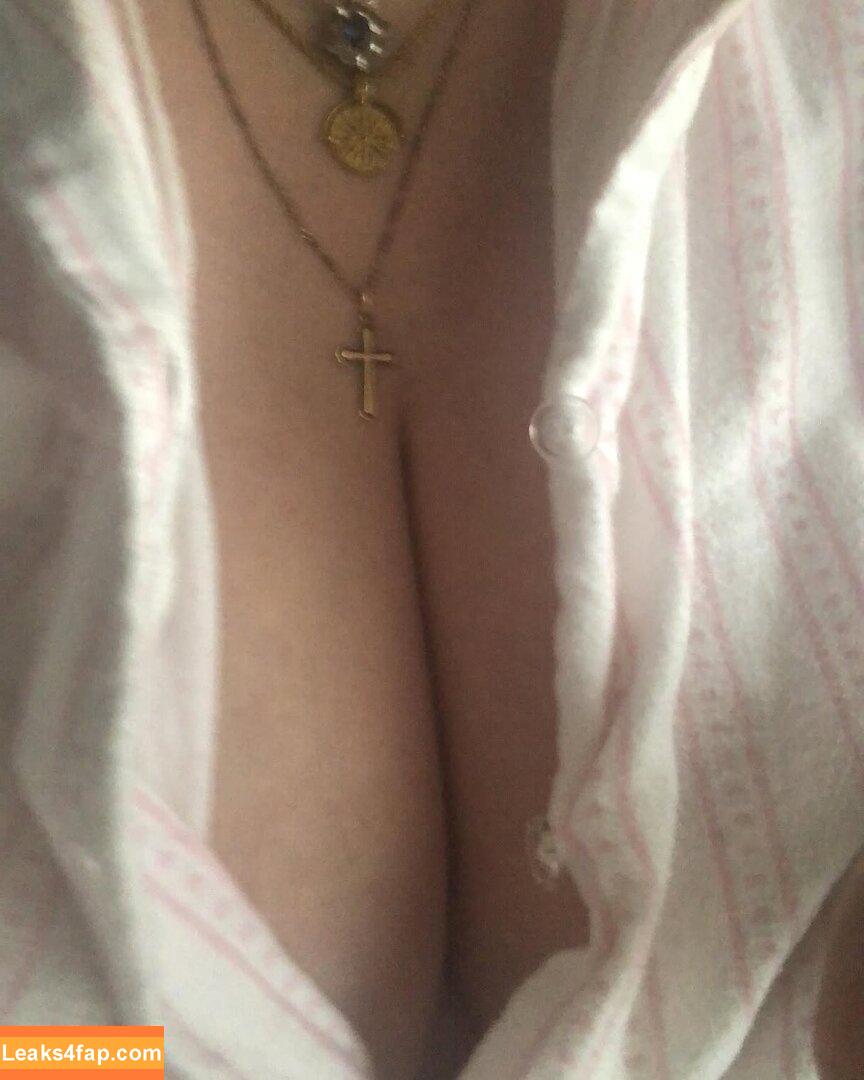 Popmary / popmaryinsta / u263155862 слитое фото фото #0002