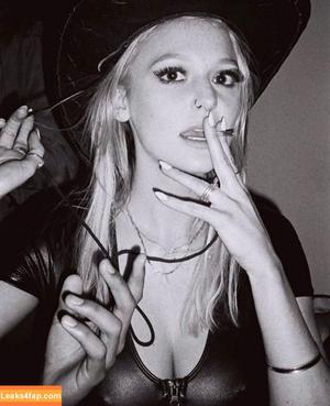 Poppy Hopson photo #0002