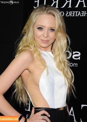 Portia Doubleday фото #0048