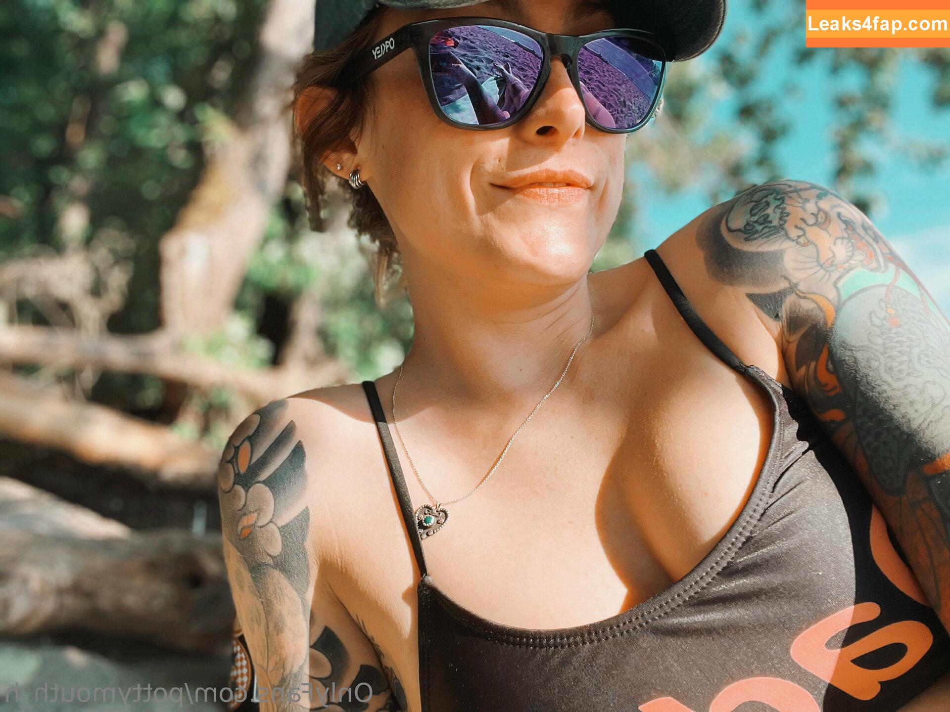pottymouth_h / thepottymouthpod слитое фото фото #0044