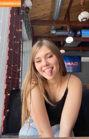 poutyrosee фото #0102