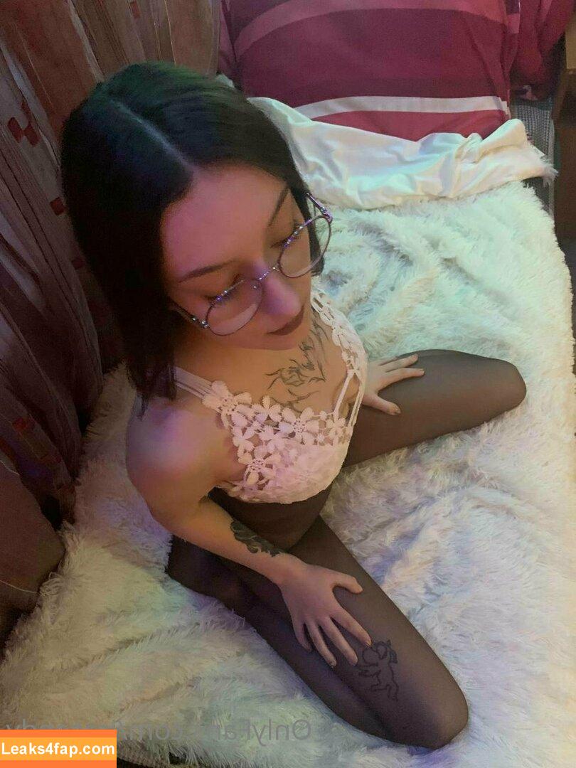 pppoisonnnivy / liz_05_dixson leaked photo photo #0012