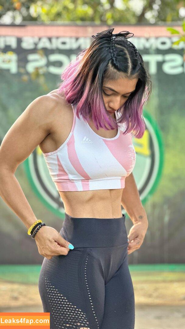 Prableen Kaur / fitspirit19 leaked photo photo #0007