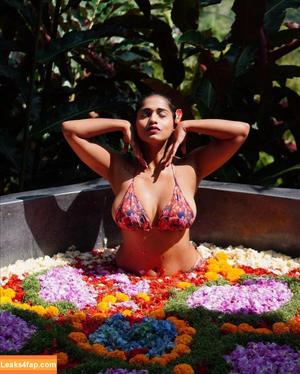 Pratika Sood photo #0093