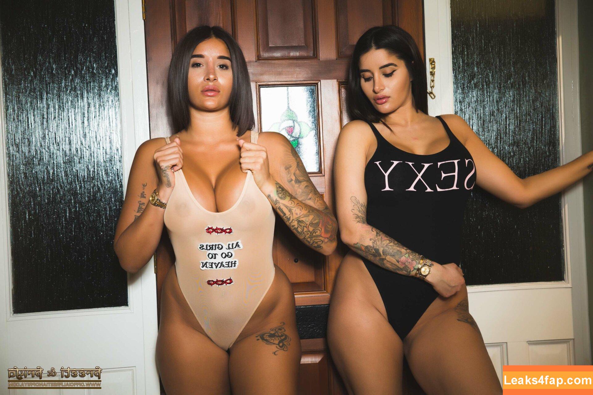 Preeti And Priya / Indian Twins / priya_y leaked photo photo #0272