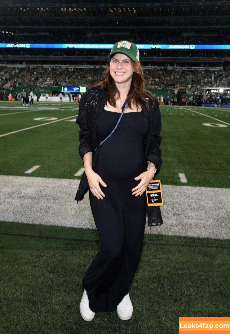 Pregnant Celebs / pregnant.celebrities leaked photo photo #0055