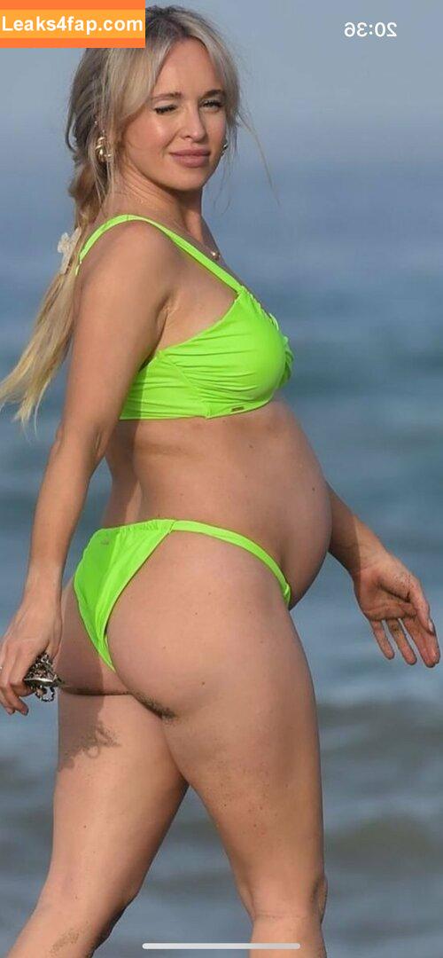 Pregnant Celebs / pregnant.celebrities leaked photo photo #0057