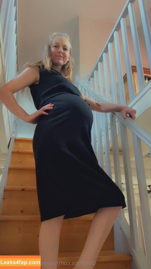 pregnant-step-sister / pregnantstepsister_ leaked photo photo #0331