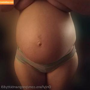 pregnantkitty69 photo #0042