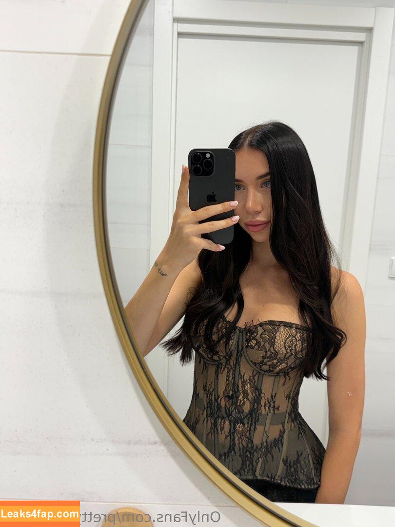 pretty_bellalove /  leaked photo photo #0009