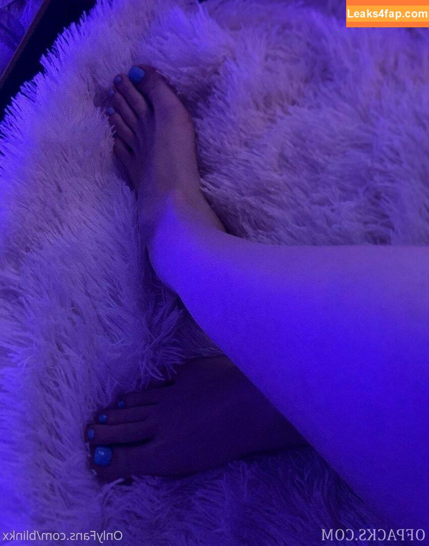 Pretty Feet / prettyfeet_of / prettytoes6969 leaked photo photo #0084