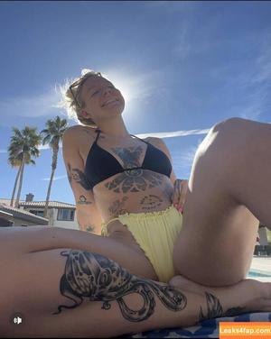 prettylilprincess24 photo #0001