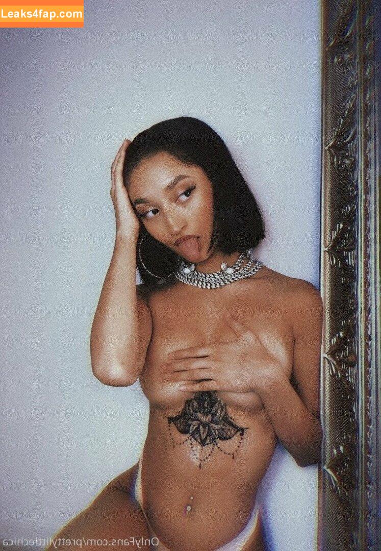 prettylittlechica /  leaked photo photo #0006