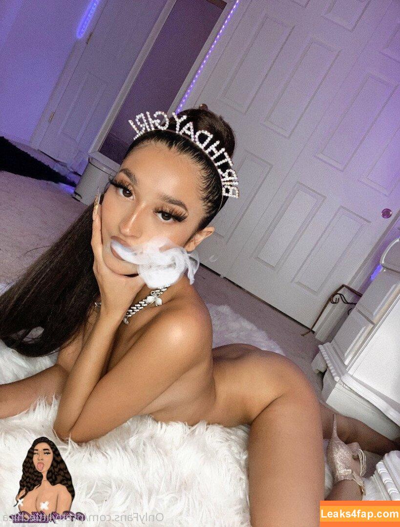 prettylittlechica /  leaked photo photo #0059