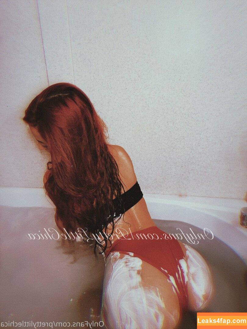 prettylittlechica /  leaked photo photo #0086