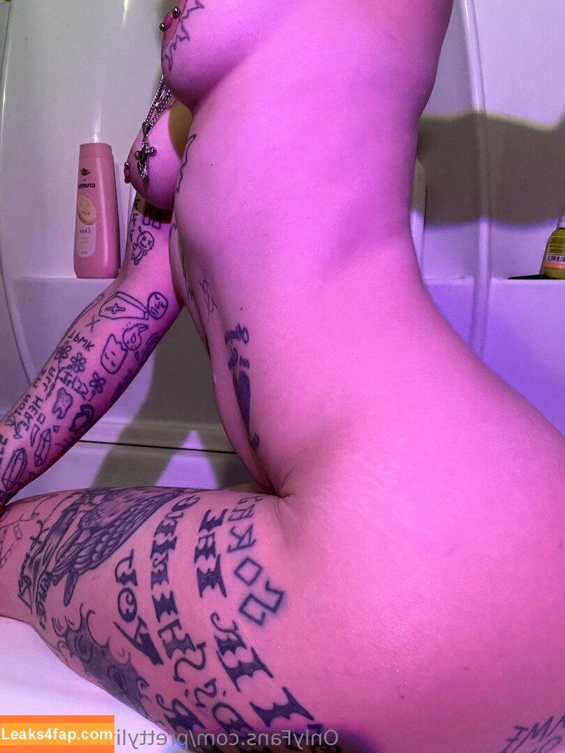 prettylittlefreak13 / pre.ttylil13 leaked photo photo #0077