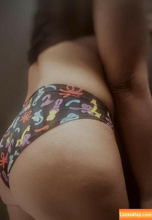 _prettypeaches_ photo #0005