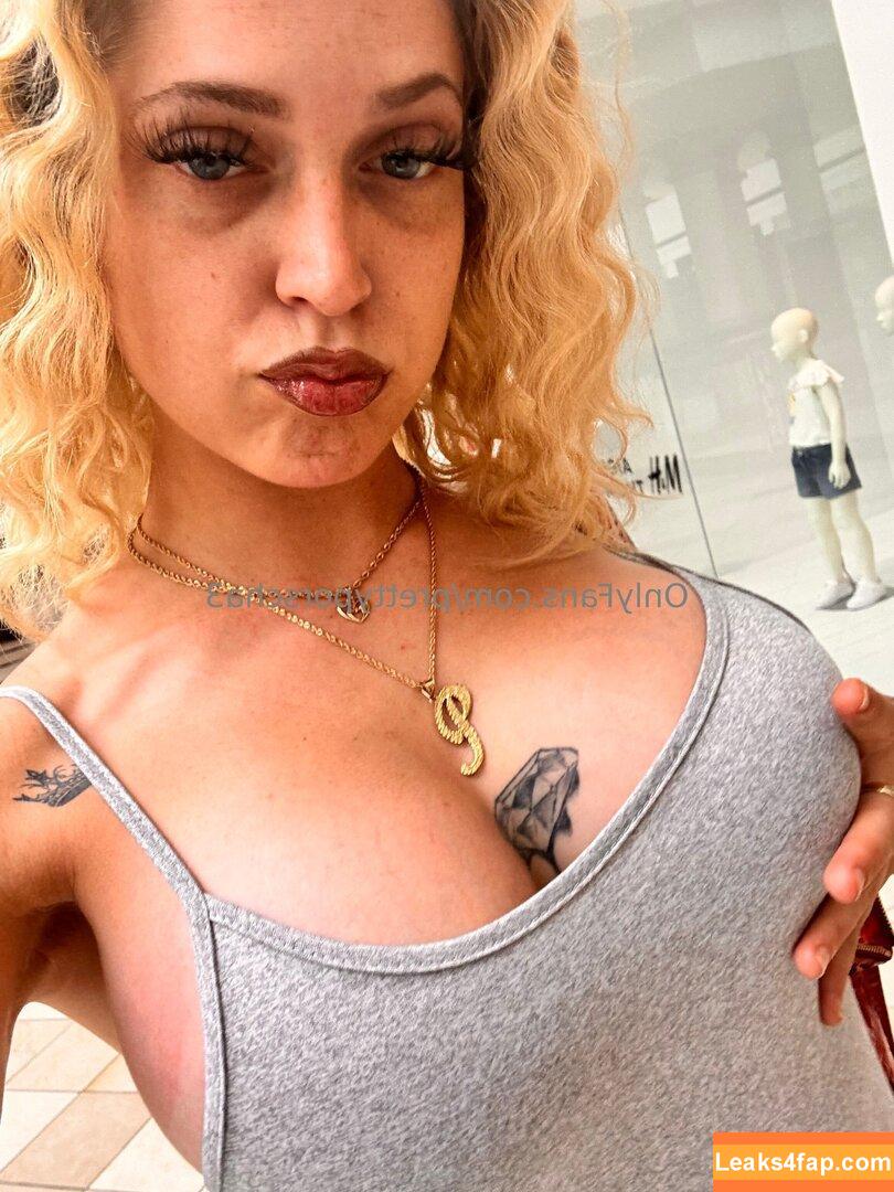 prettyporscha3 /  leaked photo photo #0027