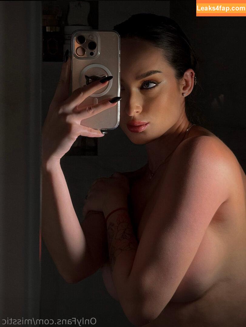 pretylittlething / Julia / prettylittlething leaked photo photo #0236