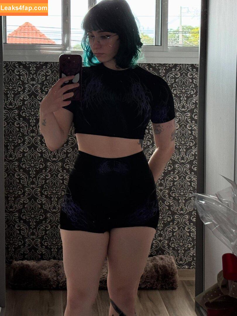 Pricila Canesso / Ciprilared / pricila.rc leaked photo photo #0022