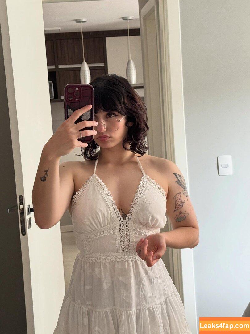 Pricila Canesso / Ciprilared / pricila.rc leaked photo photo #0027