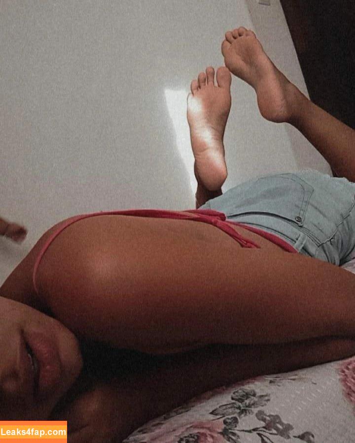 Prii_feet / amorafeet / jenniferfeet leaked photo photo #0071