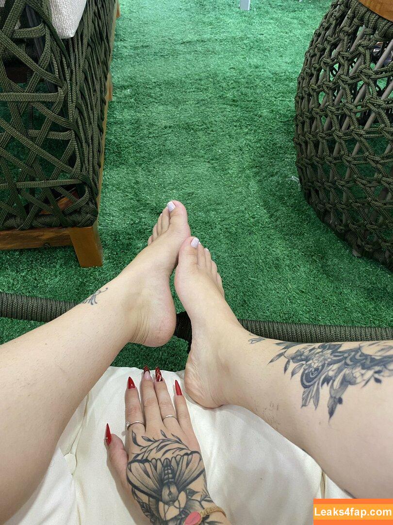 Prii_feet / amorafeet / jenniferfeet leaked photo photo #0118