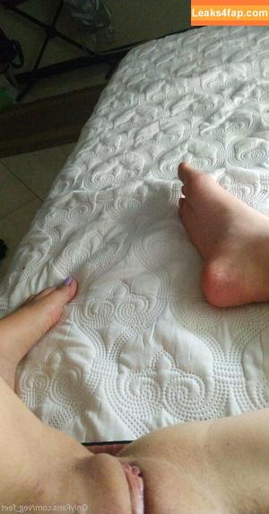 Prii_feet photo #0049