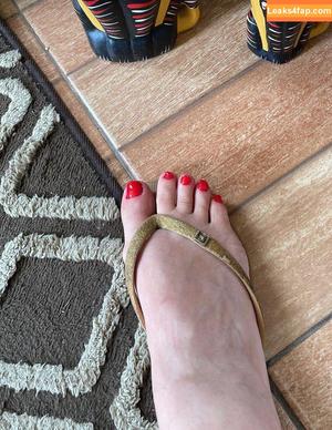 Prii_feet photo #0442