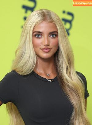 Princess Andre photo #0043