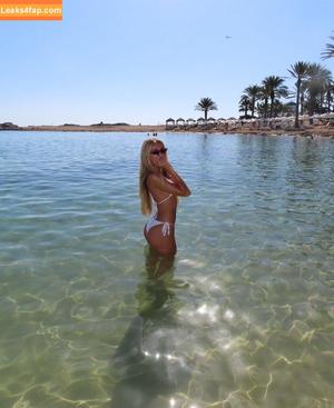 Princess Andre photo #0072