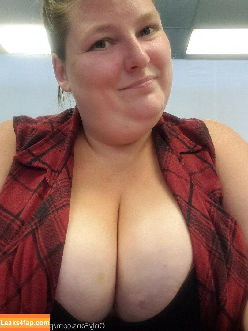 Princess Big Tits / princess_bigtits leaked photo photo #0001