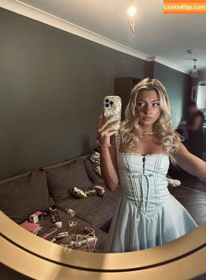 Princess Blair photo #0013