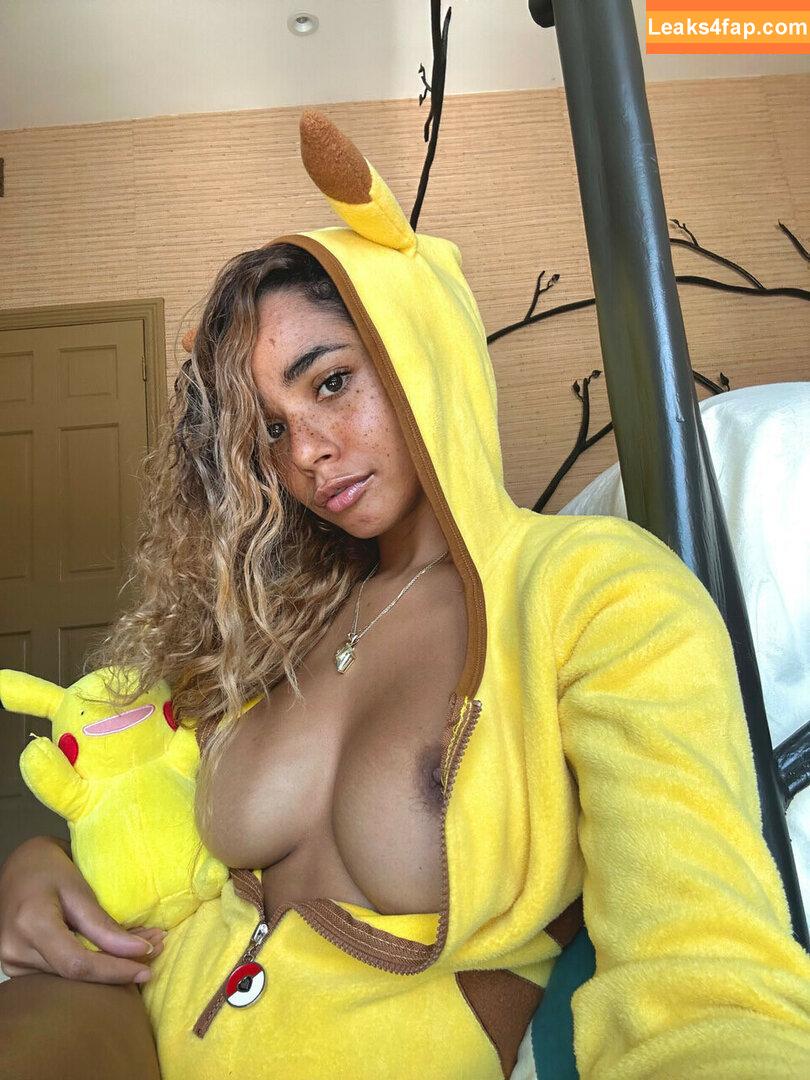 Princess Helayna / Helayna Marie / PrincessHelayna leaked photo photo #0041