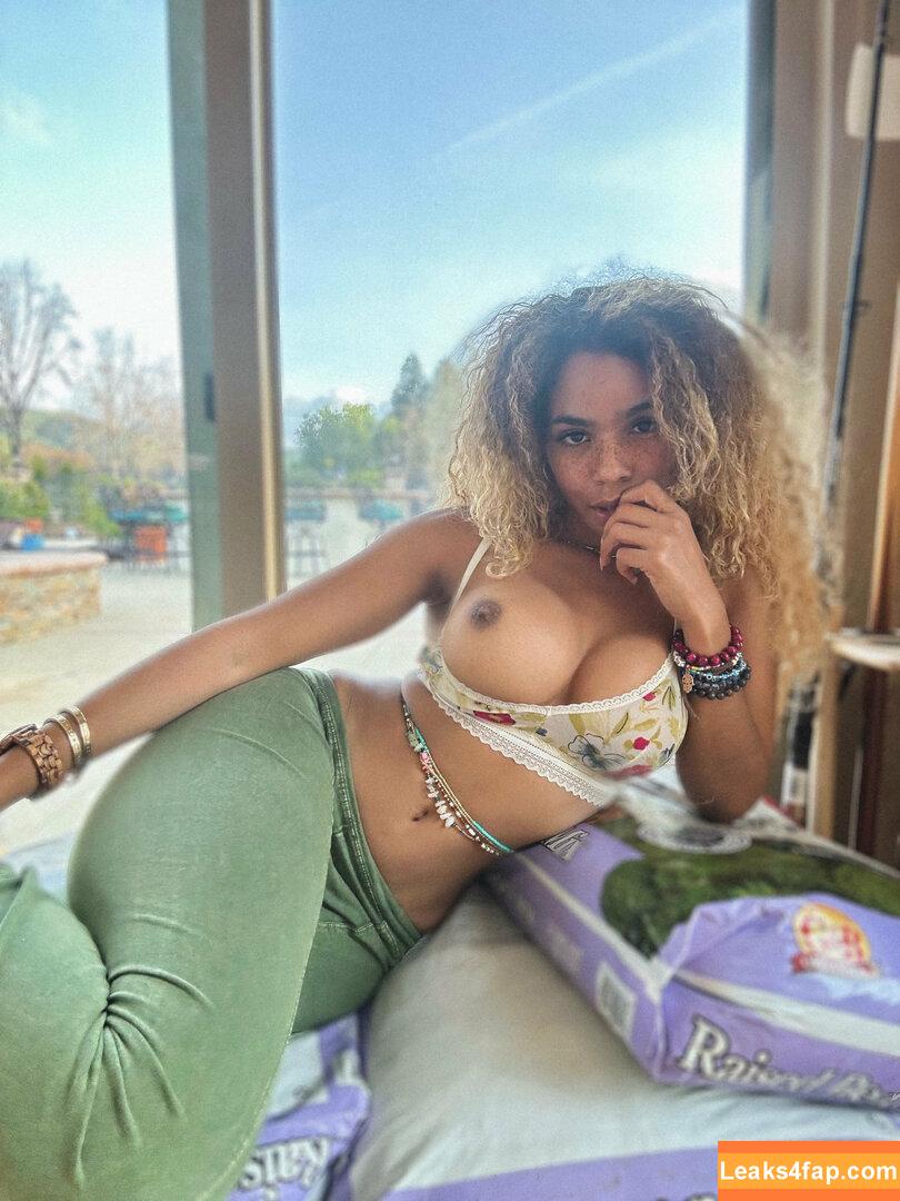 Princess Helayna / Helayna Marie / PrincessHelayna leaked photo photo #0107