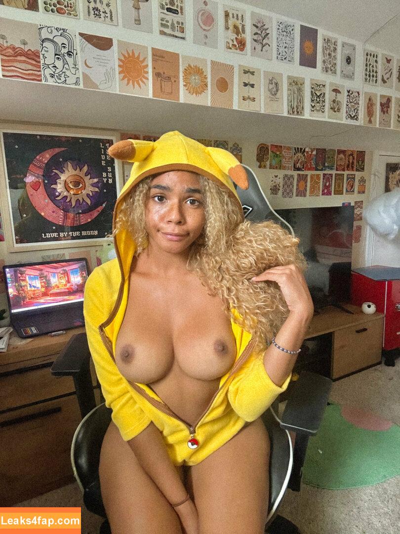 Princess Helayna / Helayna Marie / OmgHelayna / princesshelayna leaked photo photo #0383